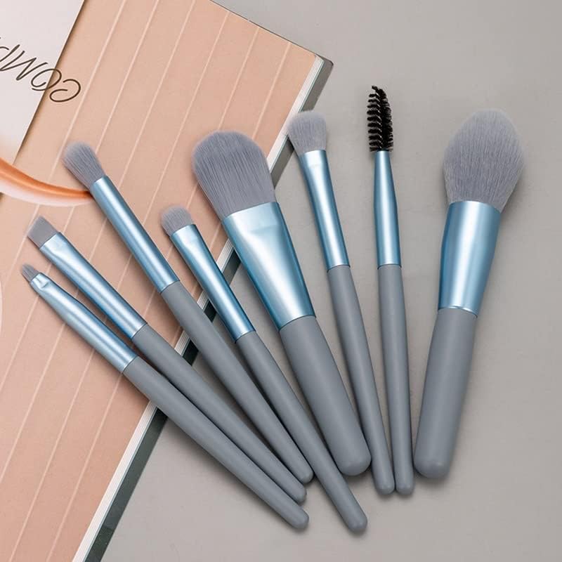 ORANGLES Portable Makeup Brush – Soft Hair Travel Makeup Tool - angled perspective - presenting advantages - Image 4 of 6 | fits any environment | Purchase Portable Makeup Brush – Soft Hair Travel Makeup Tool Michigan | Free Shipping ORANGLES